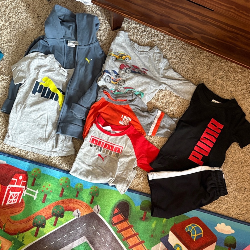 3T boys clothing bundle Puma Gap